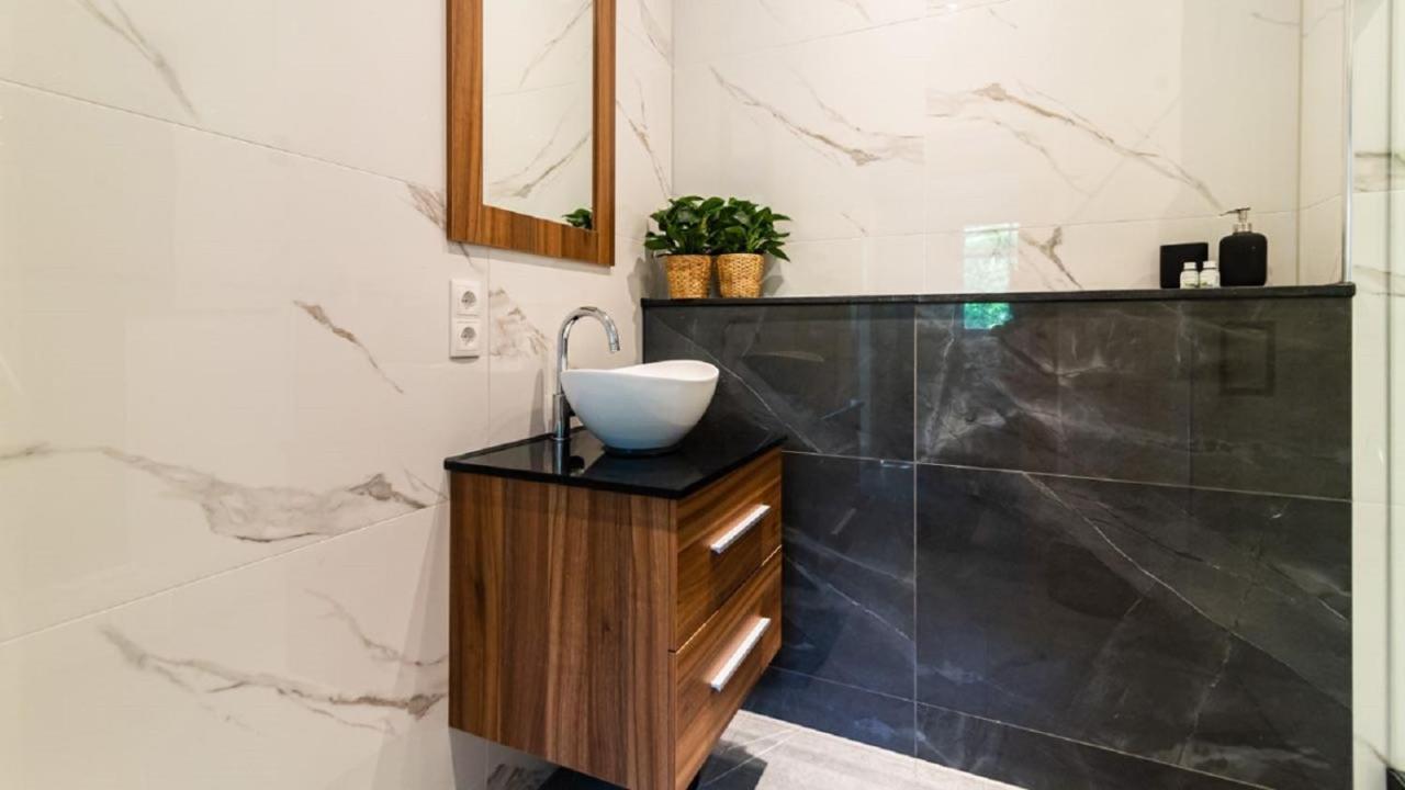 B&B Zilverstad Huisje De Veerpoort Схоонховен Екстериор снимка