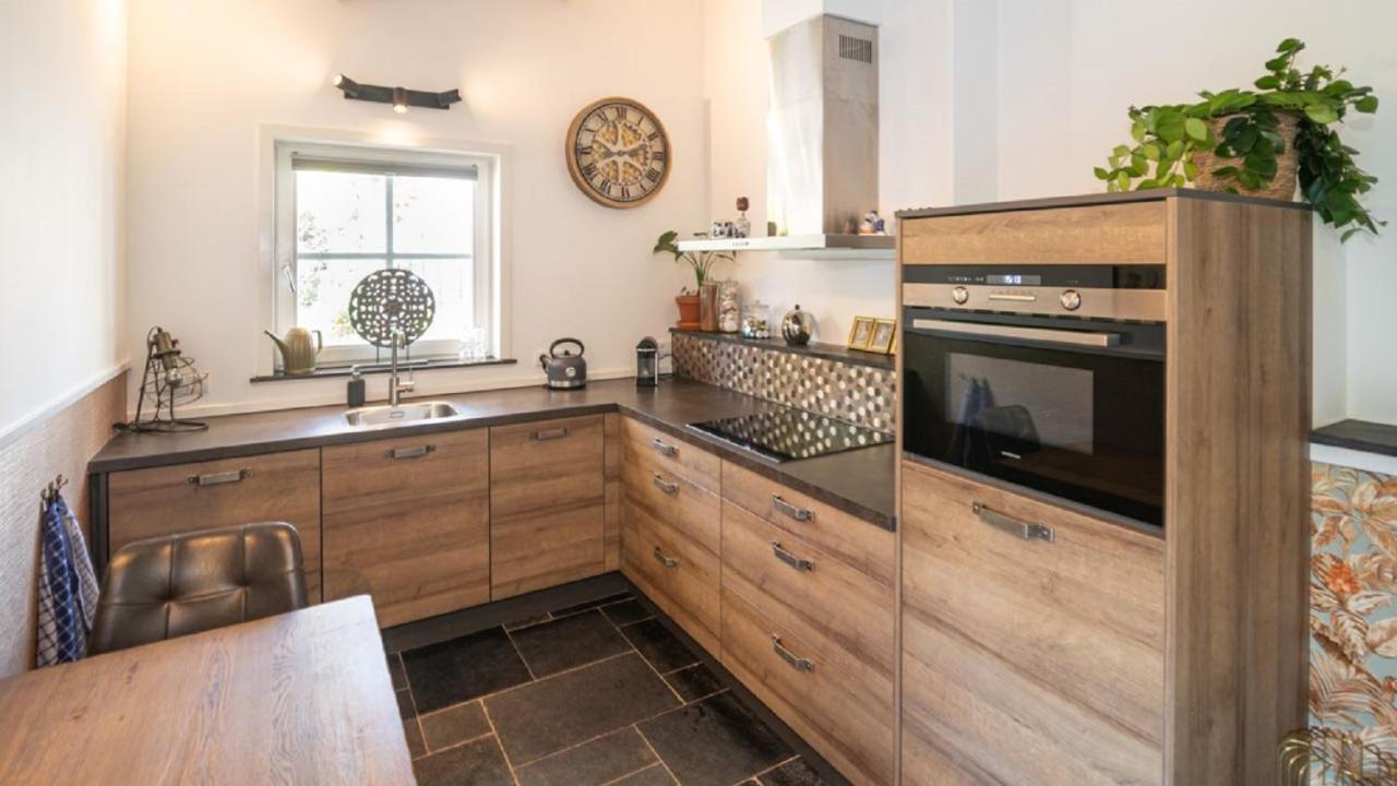 B&B Zilverstad Huisje De Veerpoort Схоонховен Екстериор снимка
